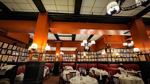 Sardi's