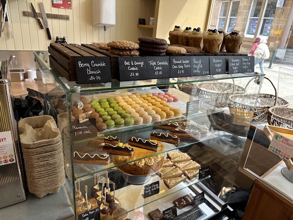 Farine Bakery 3