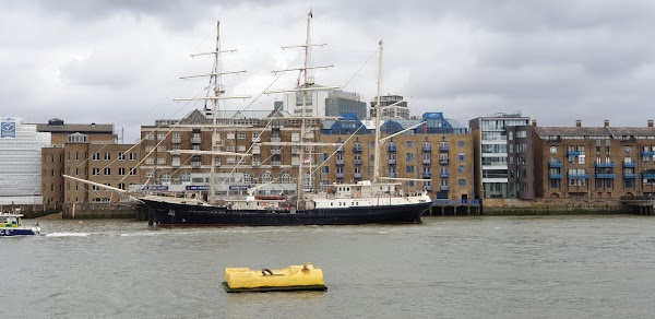 Shad Thames 2