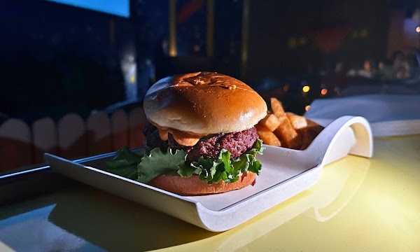 Sci-Fi Dine-In Theater Restaurant 2