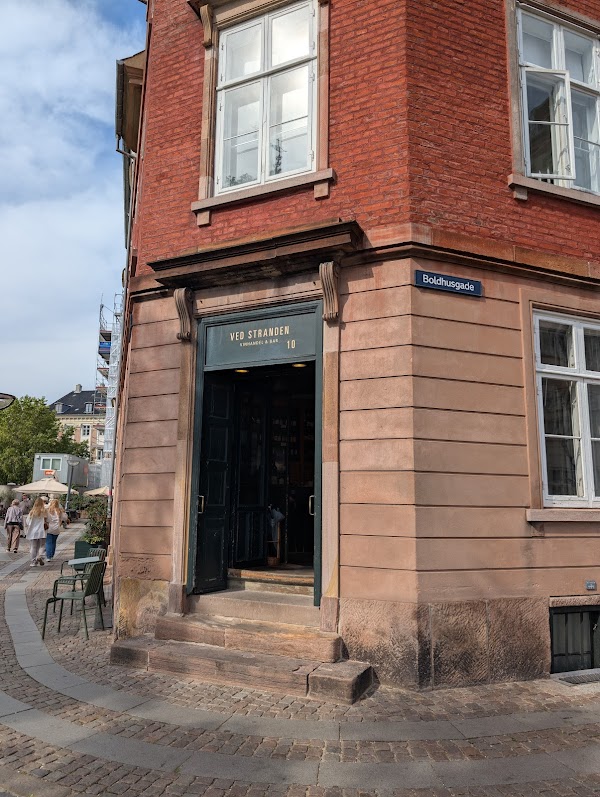 Ved Stranden 10 3