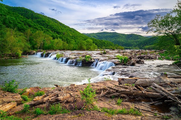 Sandstone Falls