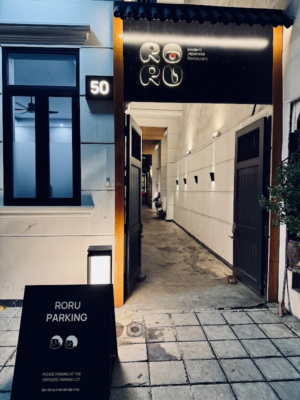 RORU - Modern Japanese Restaurant 1