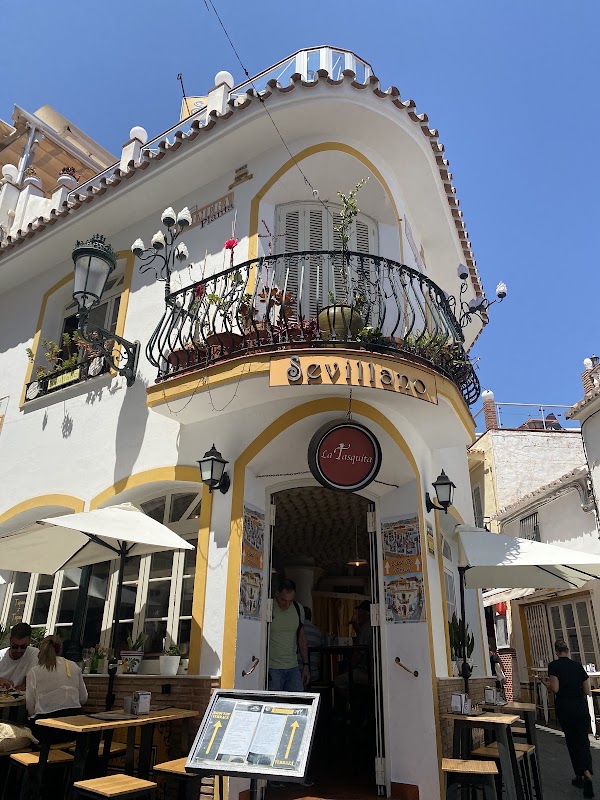 Bar Restaurante Sevillano Chaparil 3