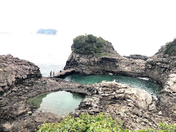Hwanguji Natural Pools