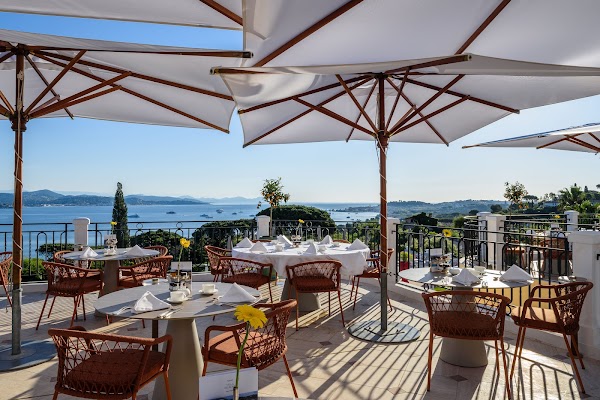 Althoff Villa Belrose 1
