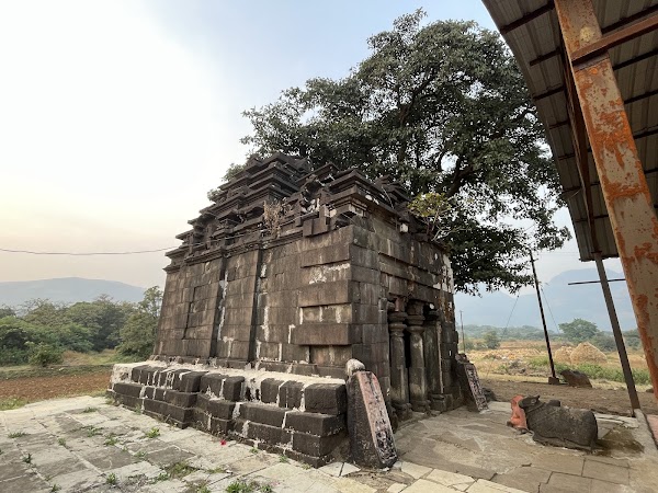 Ancient Chalukya era Nageshwar Temple, Khireshwar 1