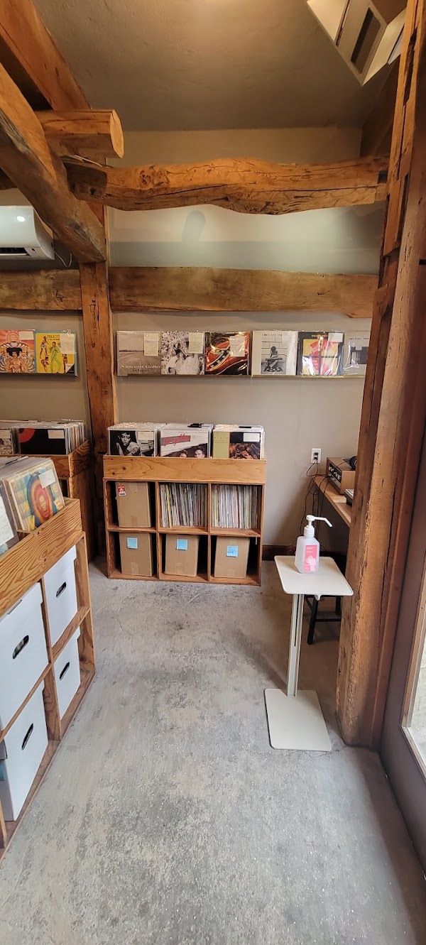 Ella Records 2