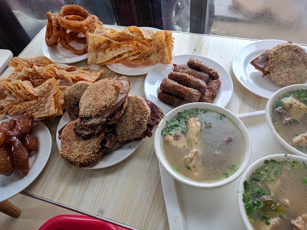 Lao Ciqikou Douzhi Shop 5