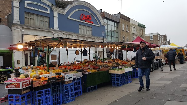 Portobello Road Market 1