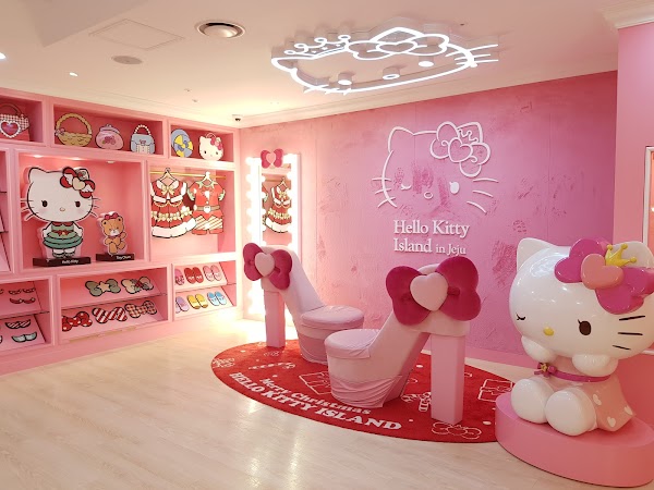 Hello Kitty Island 5