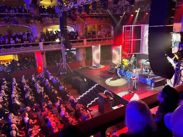 Lucerna Great Hall 3