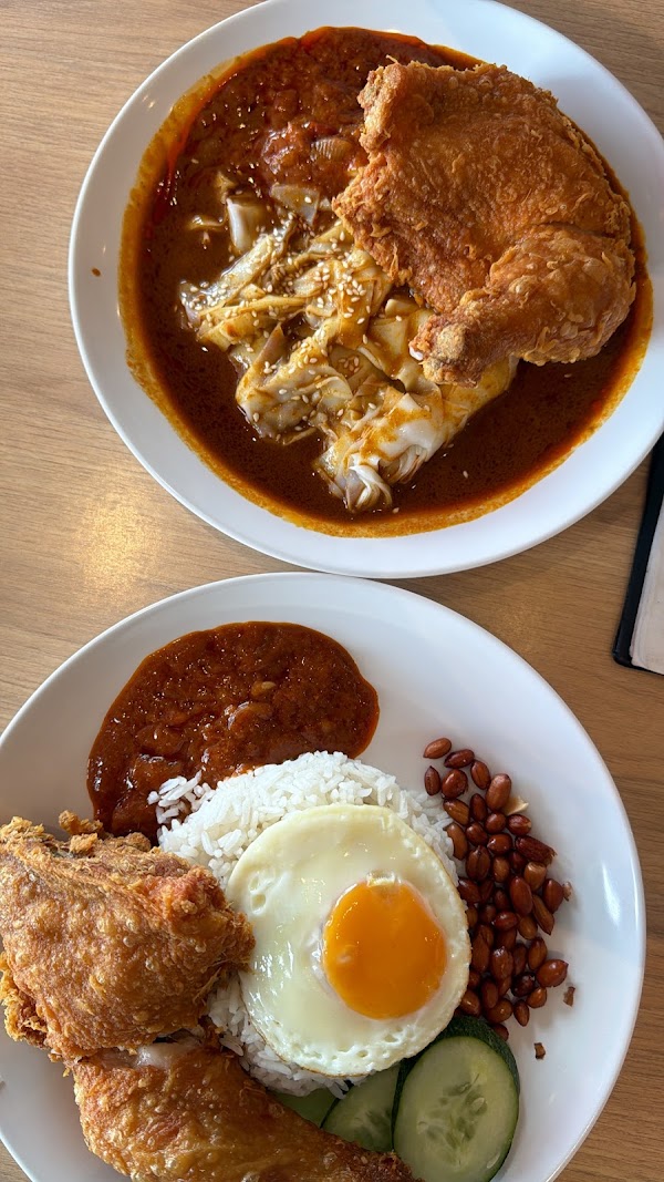 Lim Fried Chicken LFC @ Melodies JB 4