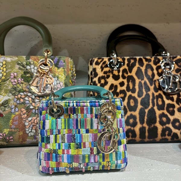 AMICO VINTAGE & ARCHIVE LUXURY 3