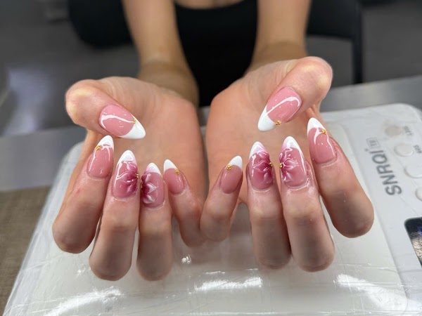 Cosie Nails Town - Quận 1 4