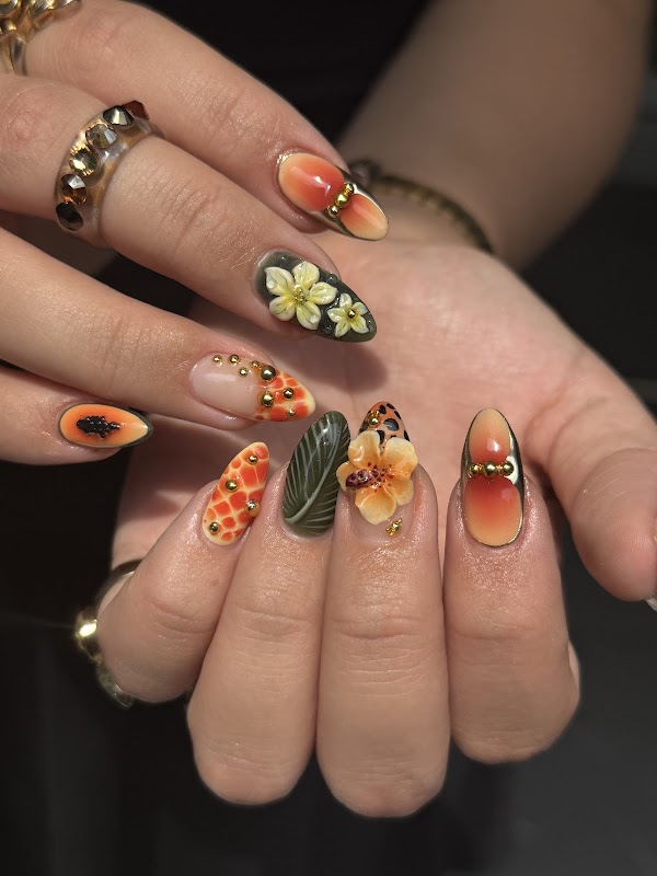 Cosie Nails Town - Quận 1 3