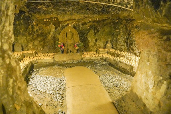 Benten Cave 2