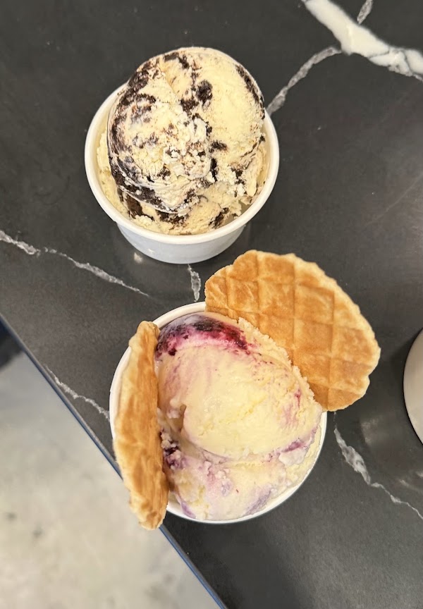 All Chill Hip Hop Ice Cream Shop 3