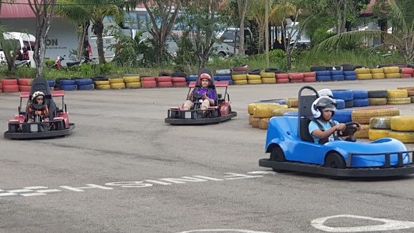 Golden City Go-Kart