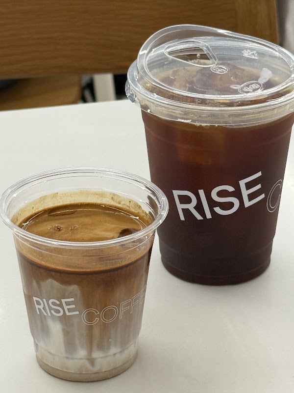 RISE COFFEE - Flagship Store 4