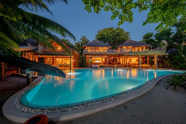 SonevaFushi