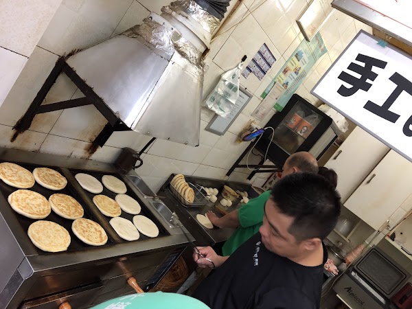 严太婆锅盔(文殊院店)
