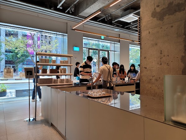 Blue Bottle Coffee Gwanghwamun Cafe 1