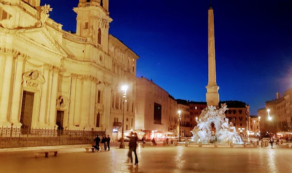 Fiumi Fountain 2