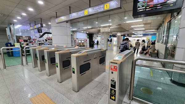 Yeomchang station 5