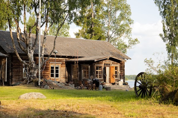 Tarina-Aho