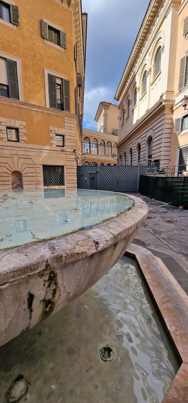 Via degli Staderari 3