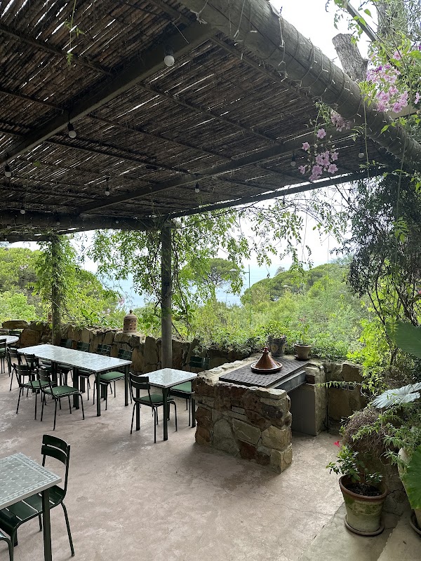 Donabo Gardens 3