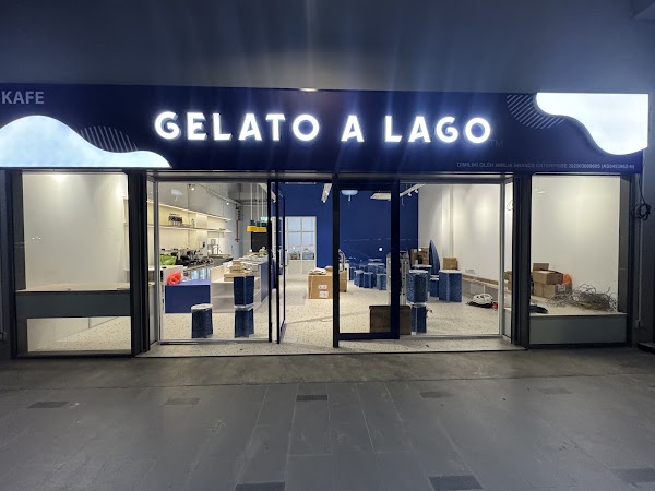 Gelato A Lago 1