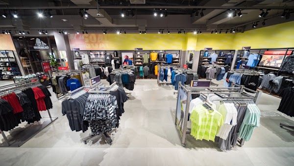 adidas Factory Outlet Siam Premium Outlets Samut Prakan 5