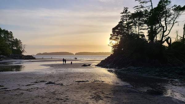Tonquin Beach