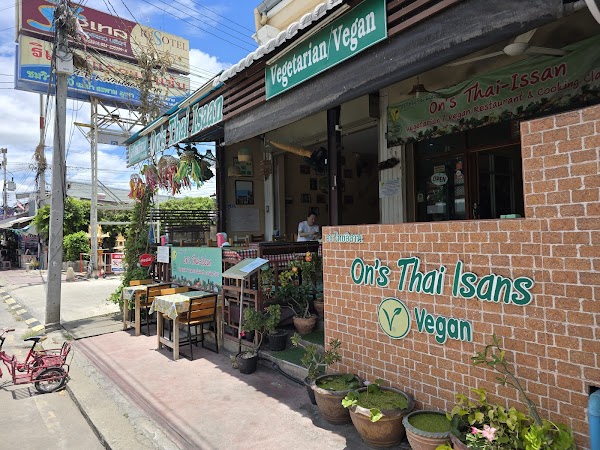 On’s Thai-Issan Vegan