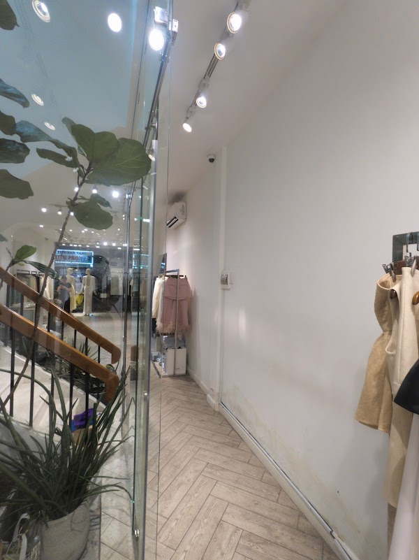 HUONG Boutique 5
