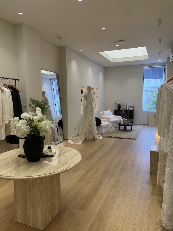 HUONG Boutique 2