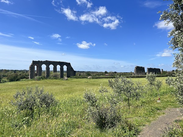 Park of the Aqueducts 3