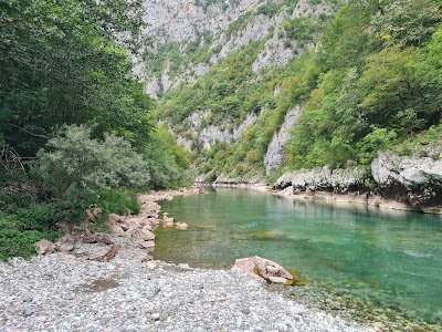 Balkan 9