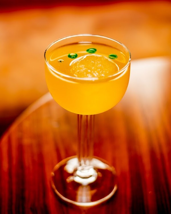 THE ROYAL COCKTAIL CLUB 5