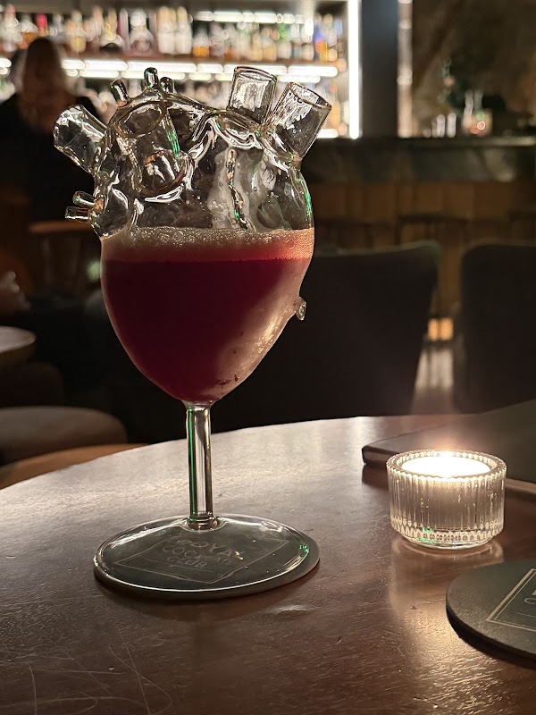 THE ROYAL COCKTAIL CLUB 3