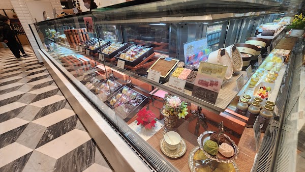 Shinsegae Department Store Main Store 4