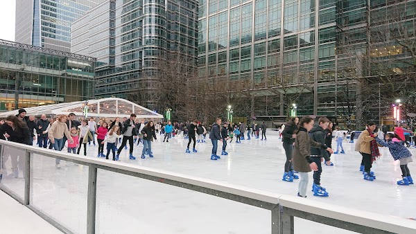 Ice Rink Canary Wharf 5