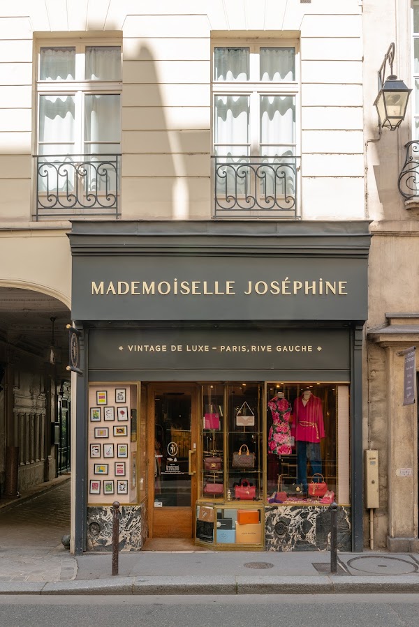 Mademoiselle Joséphine