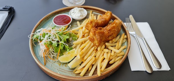 Fish Bar 5