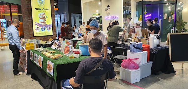 Seventeen Mall 3