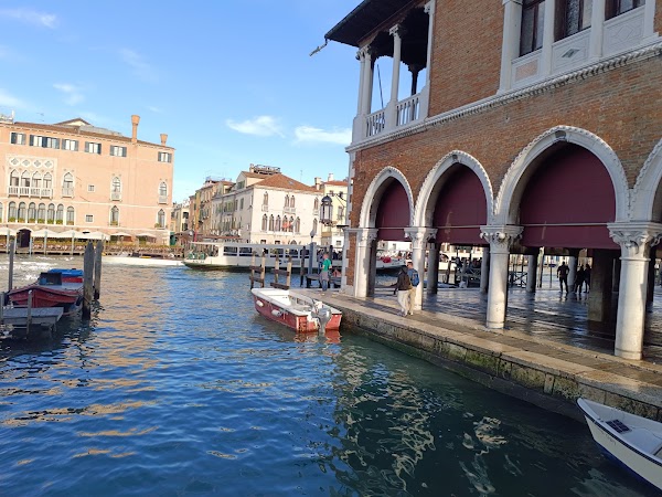 Gondola Traghetto di Santa Sofia