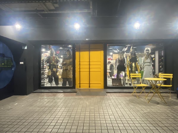 超人電話亭變裝-台北推薦派對cosplay表演特效道具服裝租借 5