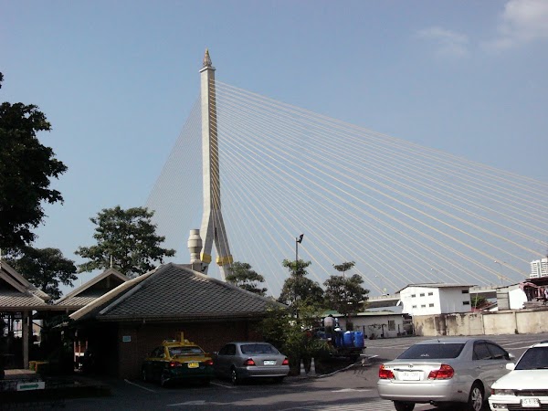 Rama VIII Bridge 5